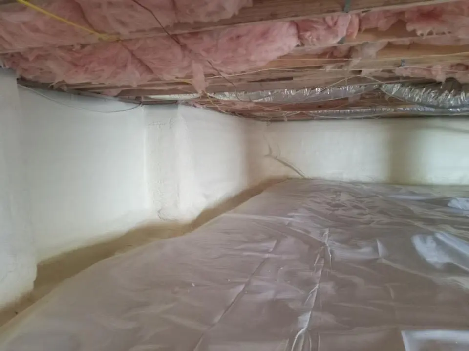 Crawl space encapsulation with closed-cell spray foam for Spray Foam Roofing in Batesville